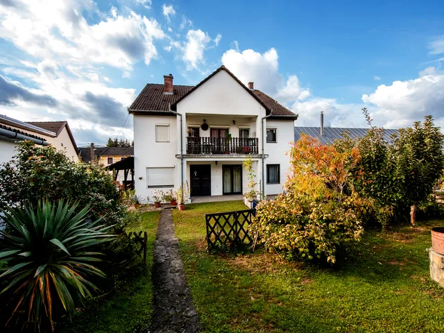 Eladó ház Nagykanizsa, Északkeleti városrész 210 nm