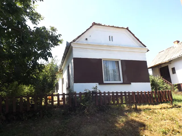 Eladó nyaraló Rigyác, Imre hegy, Közép út 48 nm