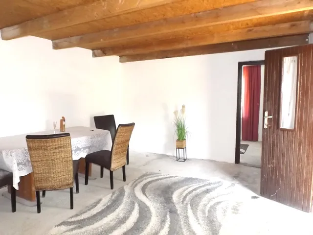 Eladó nyaraló Rigyác, Imre hegy, Közép út 48 nm