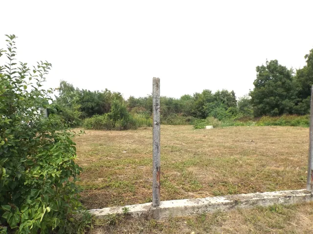 Eladó telek Miháld 4367 nm