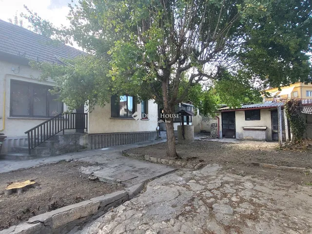 Eladó ház Budakalász, Ófalu 103 nm