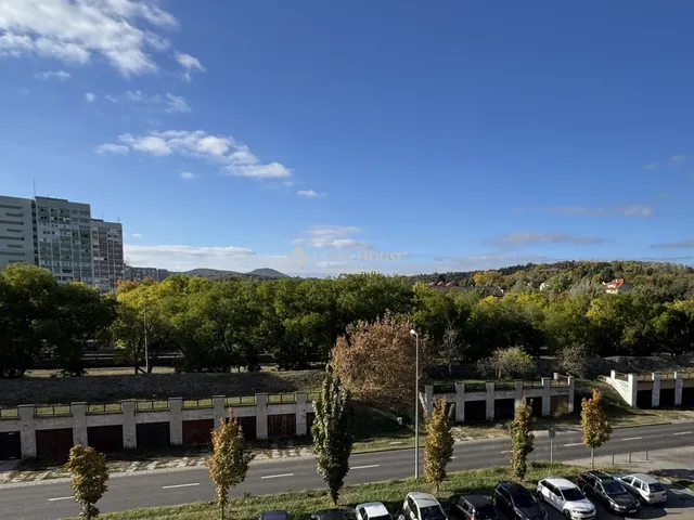 Eladó lakás Budapest III. kerület, Békásmegyer 51 nm