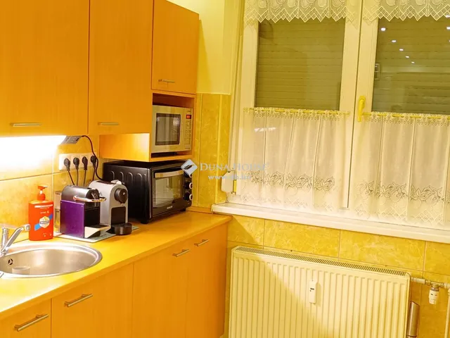 Eladó lakás Budapest III. kerület, Békásmegyer 74 nm