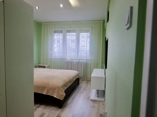 Eladó lakás Budapest III. kerület, Békásmegyer 50 nm