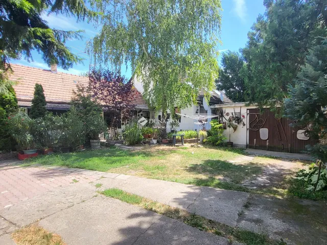 Eladó ház Szentendre, Belváros 157 nm