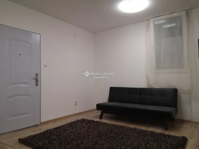Eladó lakás Budapest III. kerület, Óbuda 26 nm