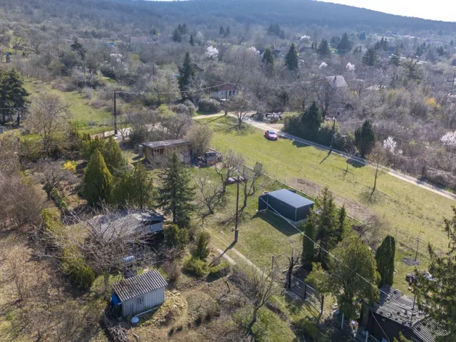 Eladó telek Biatorbágy 818 nm