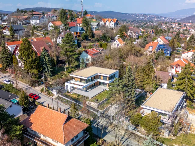 Eladó ház Budapest II. kerület, Széphalom, Rákóczi utca 12 320 nm