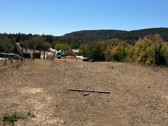 Eladó telek Csákvár 3300 nm