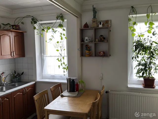 Eladó lakás Kecskemét, Hunyadiváros 38 nm