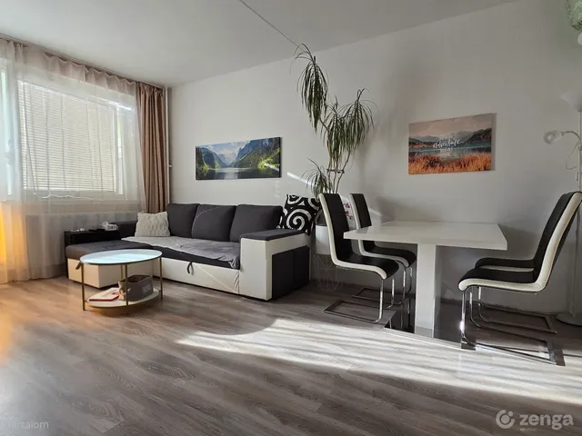Eladó lakás Sopron, Jereván-lakótelep 58 nm