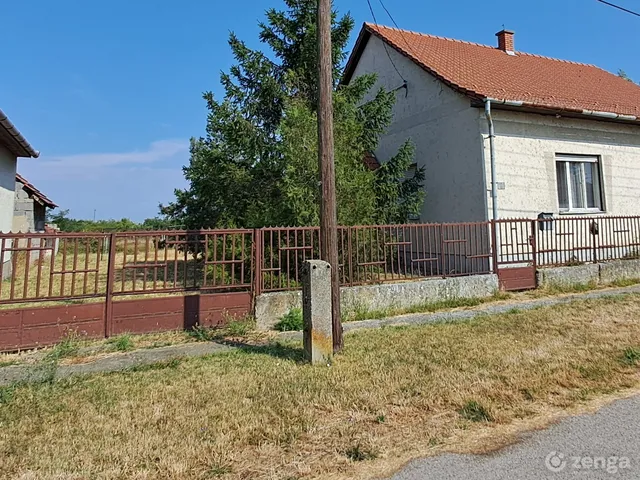 Eladó ház Kisköre 84 nm