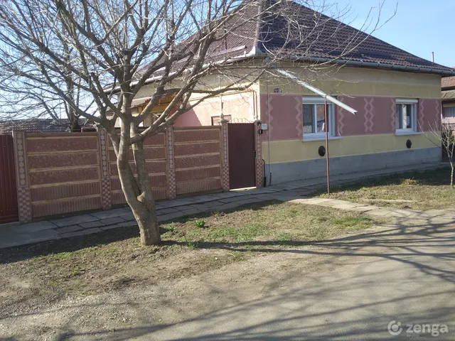 Eladó ház Csanádapáca 85 nm
