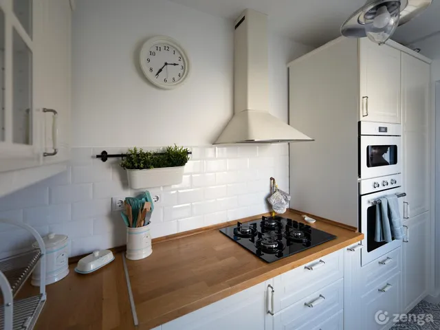 Eladó lakás Székesfehérvár, Víziváros 60 nm