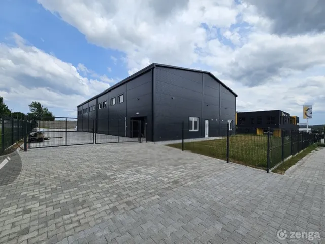 Eladó kereskedelmi és ipari ingatlan Gödöllő 512 nm