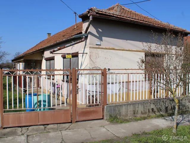 Eladó ház Kompolt 139 nm