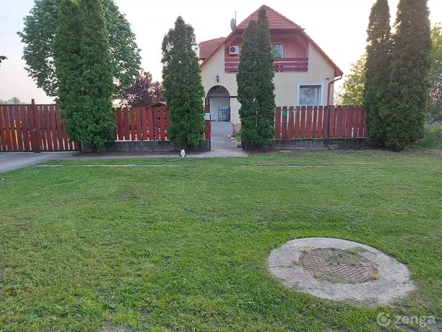 Eladó ház Nyíregyháza, Butyka 204 nm