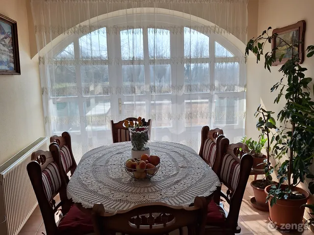 Eladó ház Nyíregyháza, Butyka 204 nm