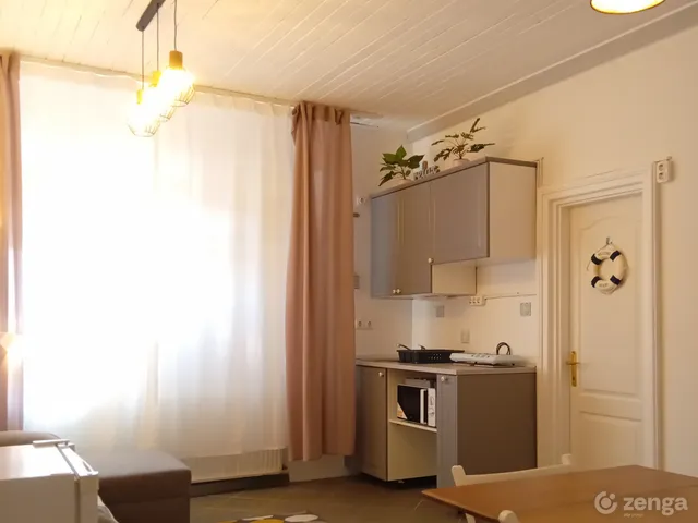 Eladó lakás Hévíz 42 nm