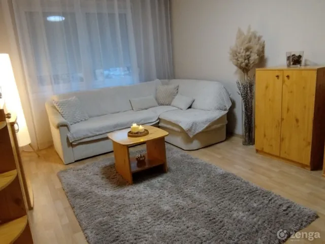 Kiadó lakás Budapest XV. kerület, Újpalota 61 nm