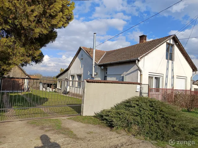 Eladó ház Bátonyterenye, Kisterenye 119 nm