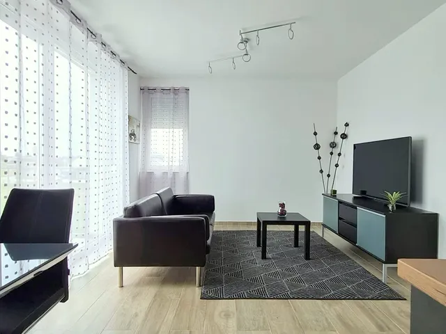 Eladó lakás Levél 42 nm