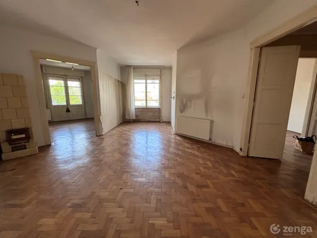 Eladó lakás Budapest XI. kerület, Feneketlen tó 120 nm