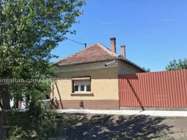 Eladó ház Törökszentmiklós, Alvég 55 nm