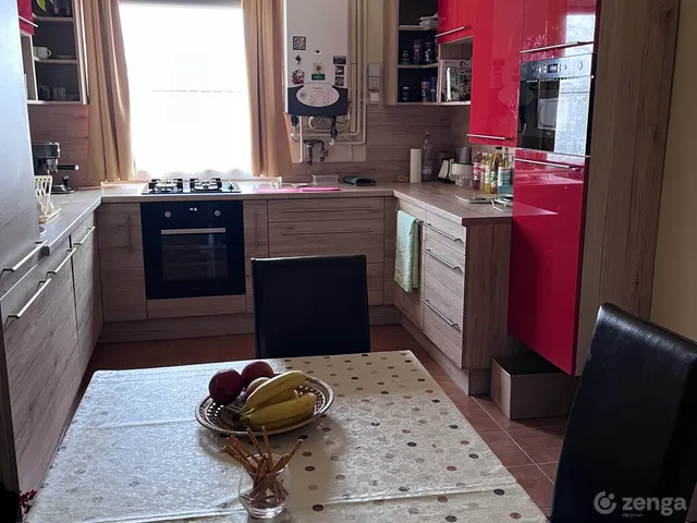 Eladó lakás Siófok, Belváros 77 nm