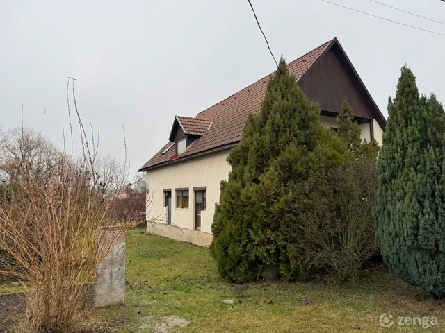 Eladó ház Seregélyes, Jókai 150 nm