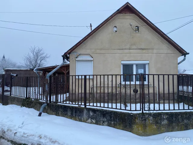 Eladó ház Tolnanémedi 100 nm