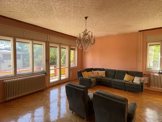 Eladó ház Budapest XII. kerület, Kútvölgy 225 nm