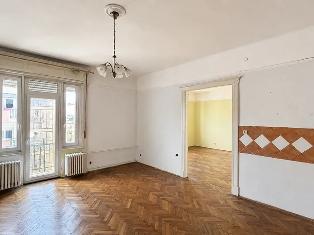 Eladó lakás Budapest II. kerület, Országút 138 nm