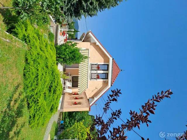 Eladó ház Szentendre, Pismány 154 nm