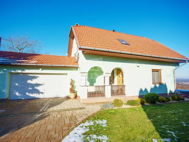 Eladó ház Lenti, Lentihegy 120 nm