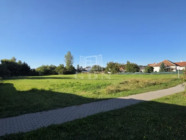 Eladó telek Fertőszéplak 5300 nm