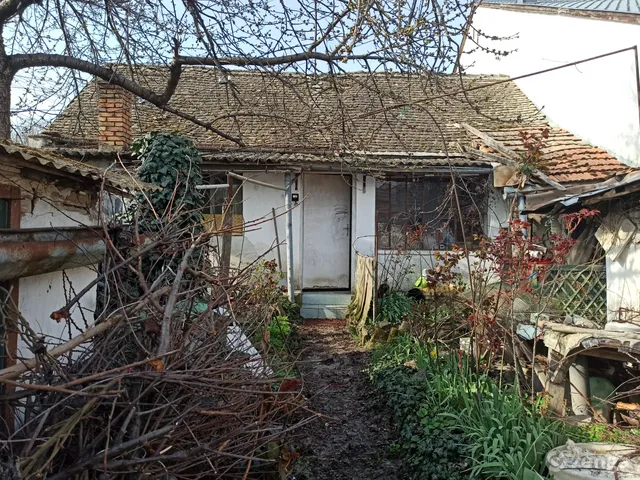 Eladó ház Tolna 75 nm