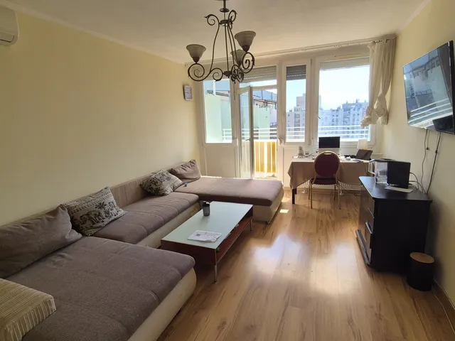 Eladó lakás Budapest VIII. kerület, Losoncinegyed, Baross utca 64 nm