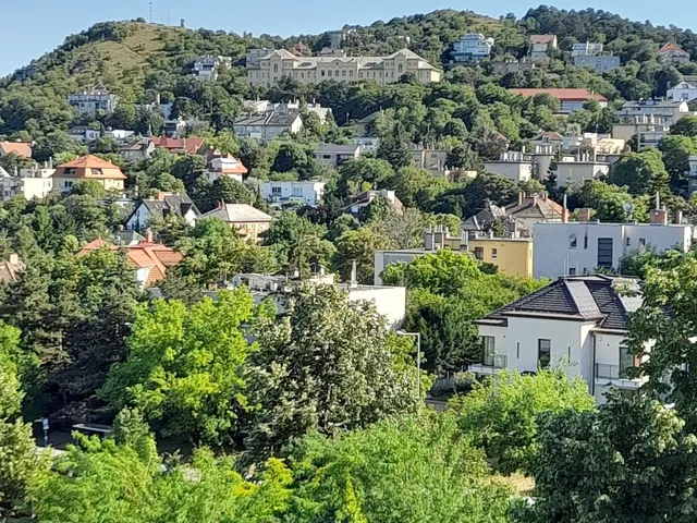 Eladó lakás Budapest XII. kerület, Németvölgy 100 nm