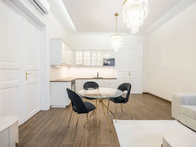 Eladó lakás Budapest VII. kerület, Ligetváros, Marek József utca 55 nm