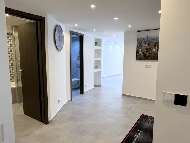 Eladó lakás Budapest VIII. kerület, Füvész kert, Füvészkert utca 78 nm