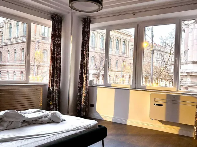 Kiadó lakás Budapest V. kerület, Belváros, Ferenczy István utca 75 nm