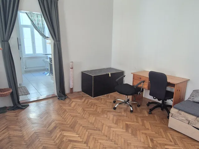 Eladó lakás Budapest VII. kerület, Külső-Erzsébetváros, Dohány utca 27 nm
