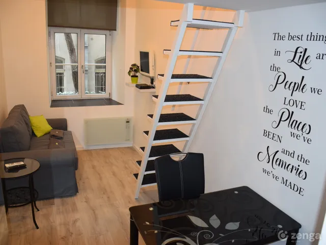 Eladó lakás Budapest VI. kerület 18 nm