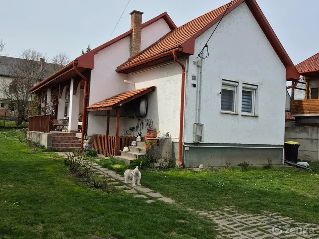 Eladó ház Dömös 120 nm