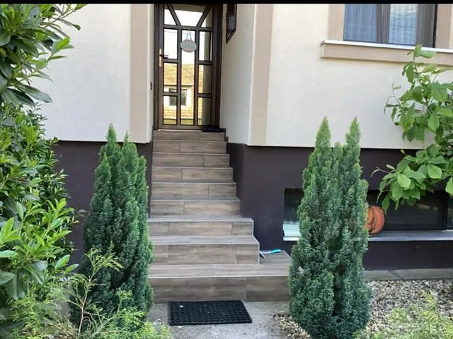 Eladó ház Aszód, Papiföldek 180 nm