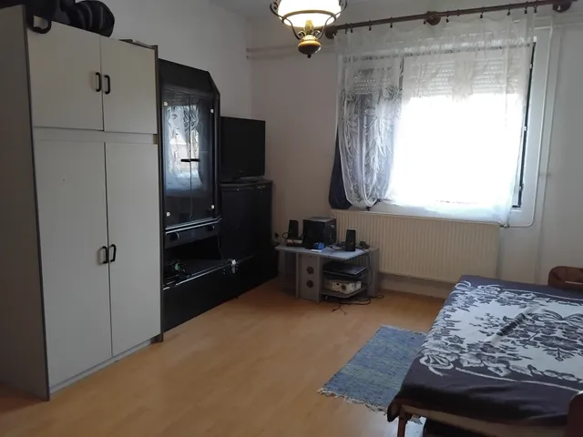Eladó ház Konyár 98 nm