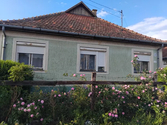 Eladó ház Konyár 98 nm