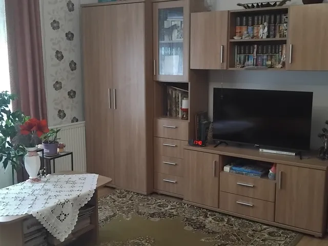 Eladó ház Debrecen, Lencztelep 80 nm