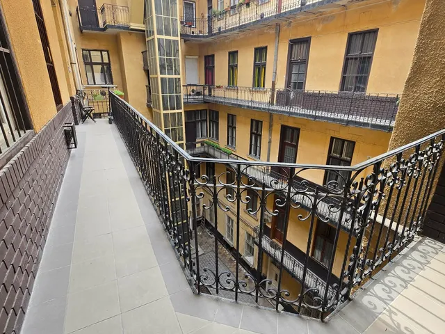 Eladó lakás Budapest VIII. kerület, Palotanegyed 53 nm